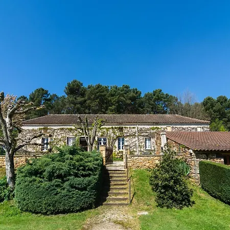 Charming Family Retreat In Loubejac Tatil Evi